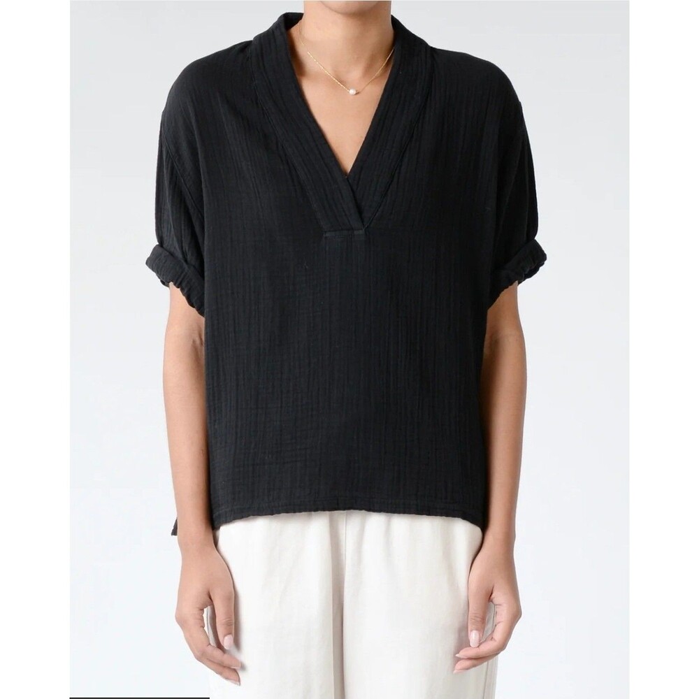 Xirena  short sleeve womens top black size M